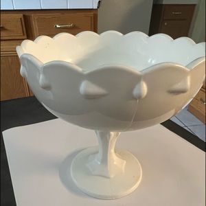 Milk glass
